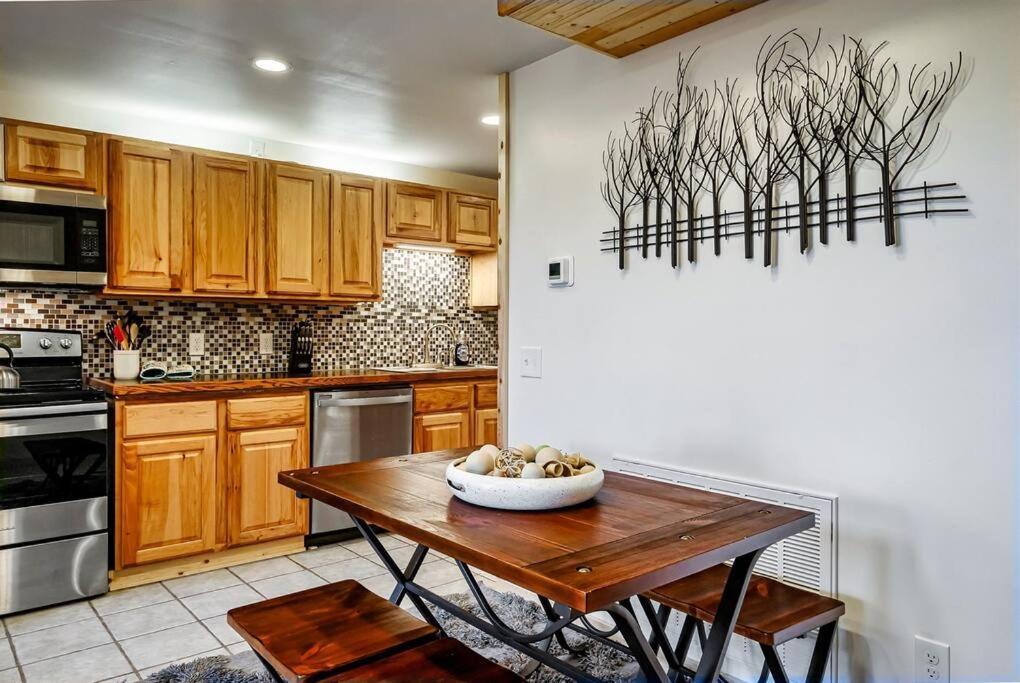 فيلا Secluded Mtn View New! 10 Mins To Gatlinburg Or Park المظهر الخارجي الصورة